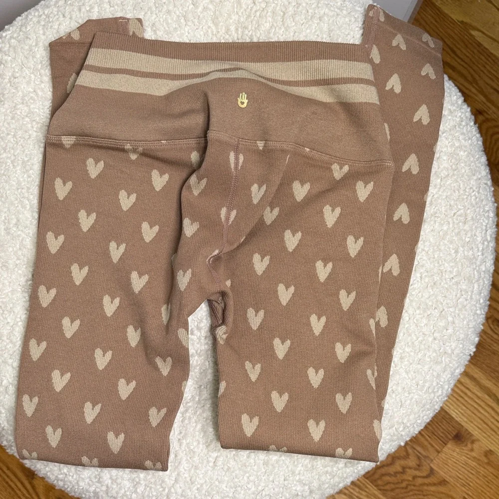 Spiritual Ganster tan heart legging set - Picture 7 of 7